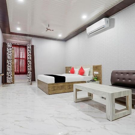 Capital O 63158 Hotel Om Sai Ram Chhatarpur Luaran gambar