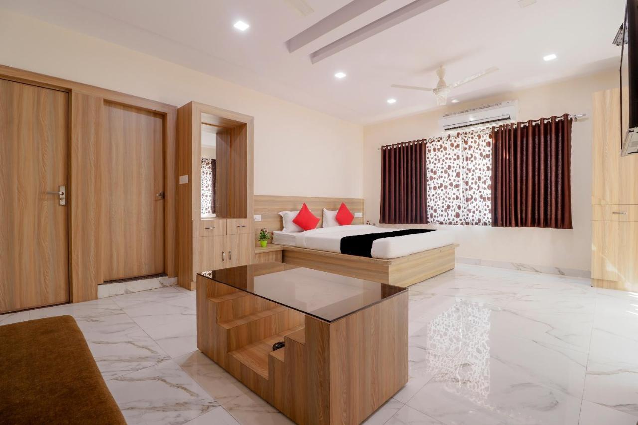 Capital O 63158 Hotel Om Sai Ram Chhatarpur Luaran gambar