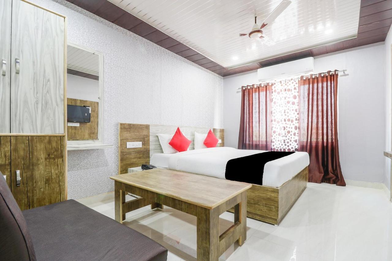 Capital O 63158 Hotel Om Sai Ram Chhatarpur Luaran gambar