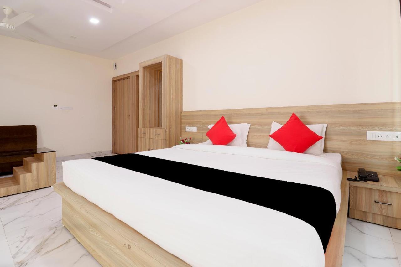 Capital O 63158 Hotel Om Sai Ram Chhatarpur Luaran gambar