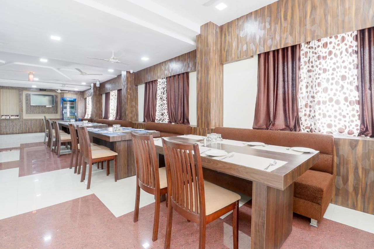 Capital O 63158 Hotel Om Sai Ram Chhatarpur Luaran gambar