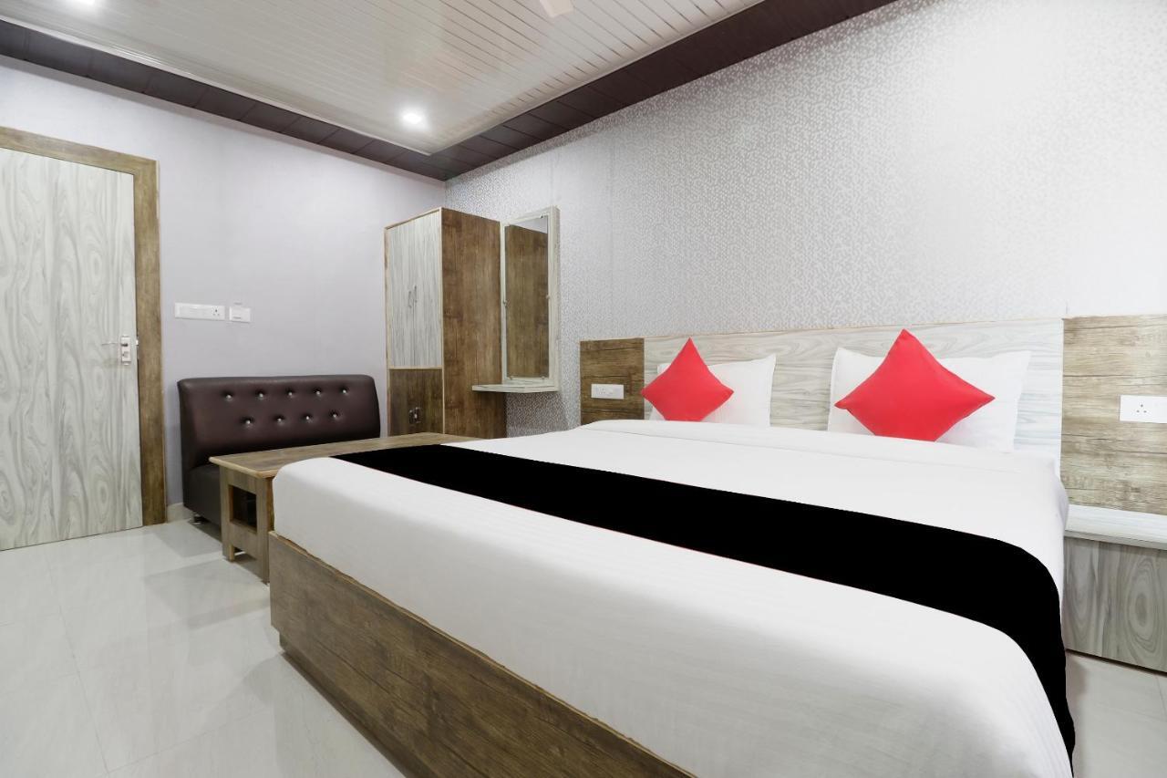Capital O 63158 Hotel Om Sai Ram Chhatarpur Luaran gambar